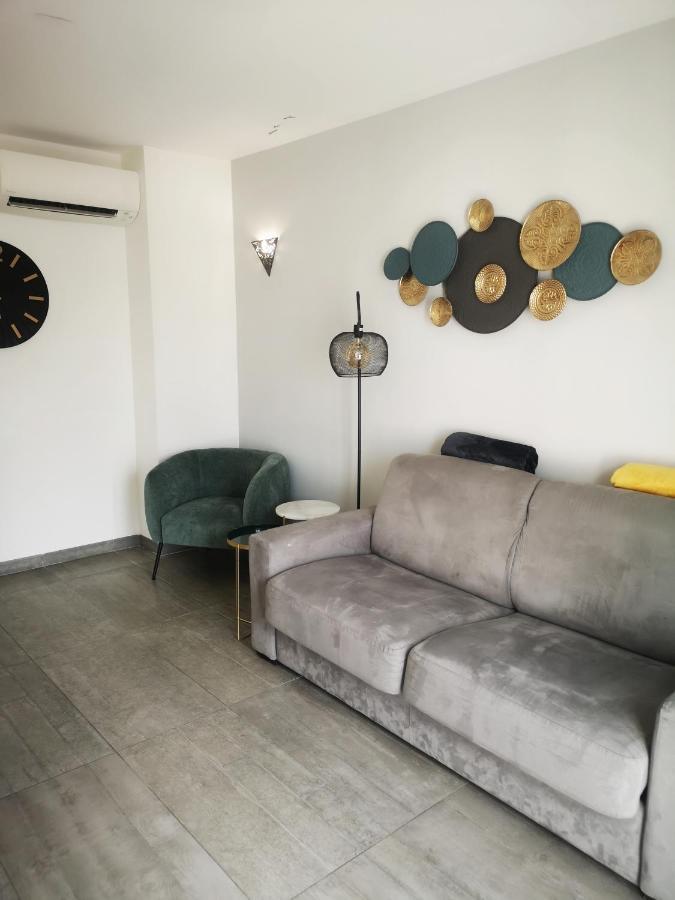 Appartement contemporain le Vendome à 90m de la plage Le Grau-du-Roi Exterior foto
