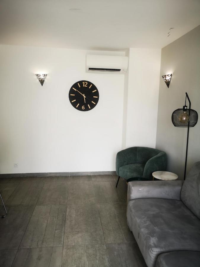 Appartement contemporain le Vendome à 90m de la plage Le Grau-du-Roi Exterior foto